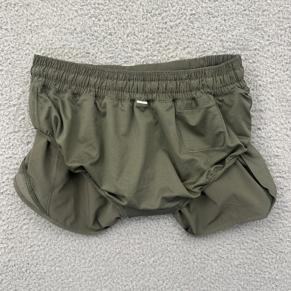 Lululemon Hotty Hot Shorts Low Rise 2.5